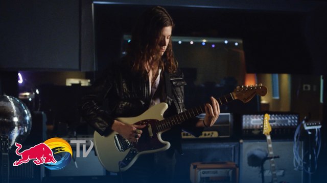 Gearheads: BØRNS | Bonnaroo Music & Arts Festival 2016