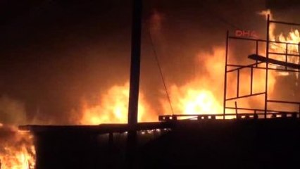 Konya Mobilya Dekorasyon Fabrikasında Yangın