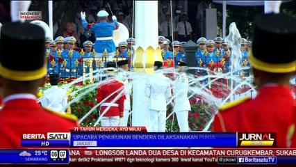 Cut Aura Maghfirah, Pembawa Baki Bendera dari Aceh