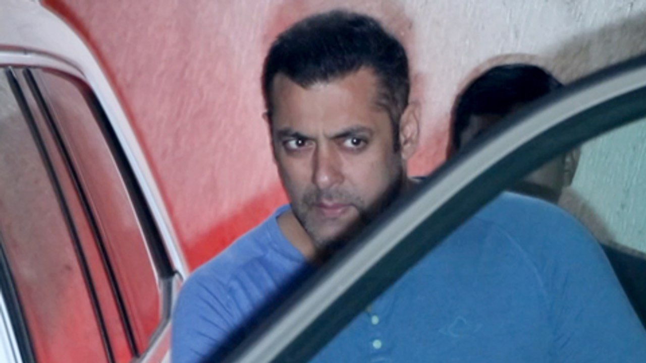 Salman Khan Watches A Telegu Film With Sisters Arpita, Alvira