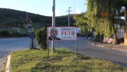 Ferizli Belediyeden, 'Dikkat Fetö Çıkabilir' Yazılı Trafik Levhası