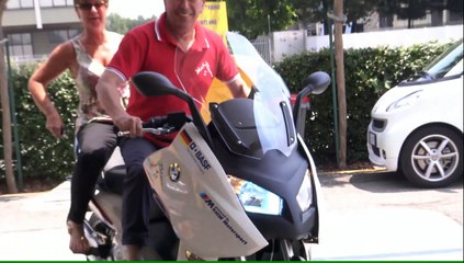 PLAYING WITH MY C600 Sport (Video 4K)