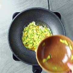 SPICY AND SOUR SOUP with SESBANIA FLOWER แกงส้มดอกโสน