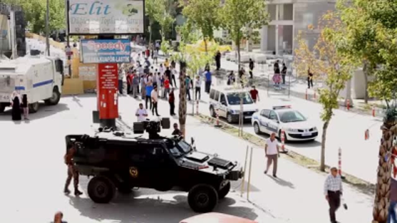 Vatandaşlar Terör Saldırısına Tepki Gösterdi