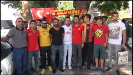 Malatyaspor Taraftarları Elazığ'a Kan ve Destek Vermeye Gitti.