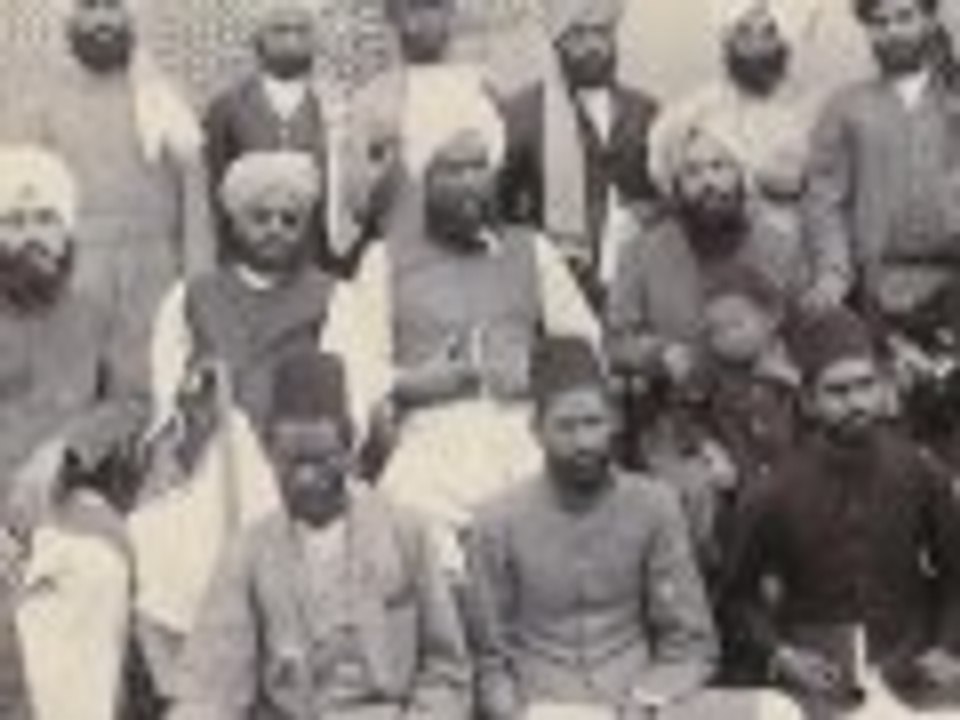 Must watch-A very Strong Reply to Hamza Ali Abbasi and Ahmadiyya Community Latest 2016