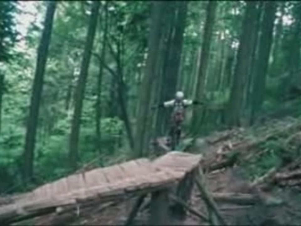 Monocycle - kris holm