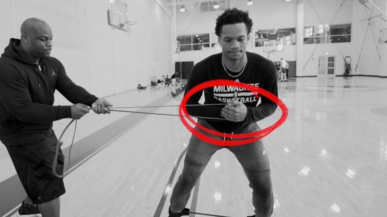 How NBA players strengthen core