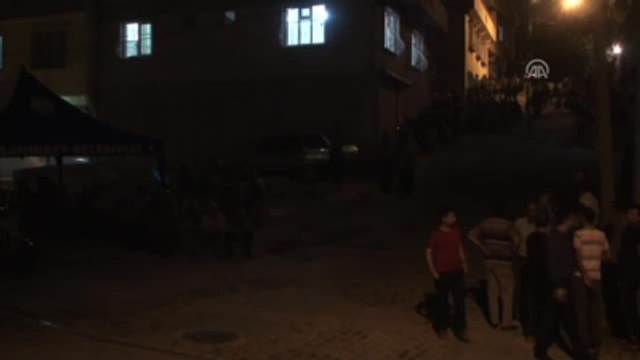 Şehit Düşen Uzman Çavuş Özen'in Gaziantep'teki Babaevine Acı Haber Ulaştı - Gaziantep