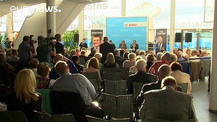 Angela Merkel sale en defensa de los refugiados
