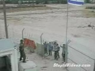 UNE SOLUTION AU CONFLIT ISRAELO-PALESTINIEN?