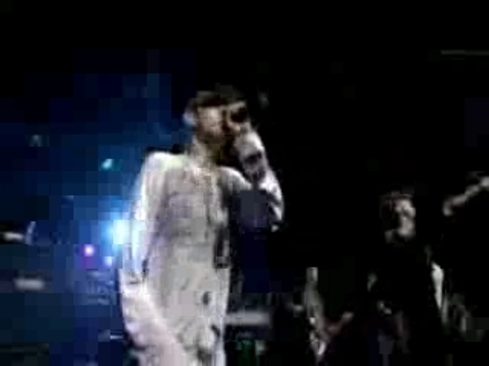 Jay-z&linkin-99Problems One Step Closer