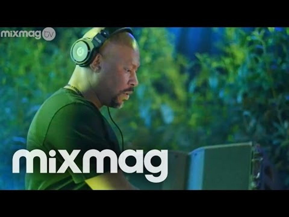 FLOORPLAN aka Robert Hood religious techno DJ set  @ Weather Festival Paris