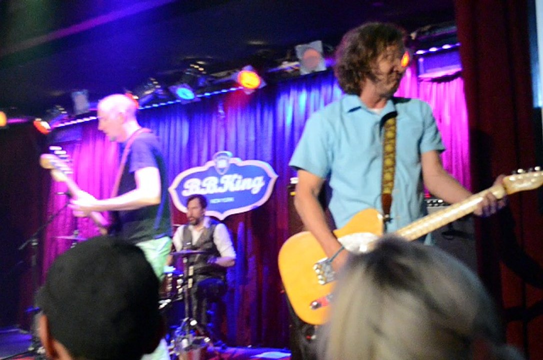 B.B. King Blues Club & Grill Concert 07-20-2016: Gin Blossoms - Allison Road
