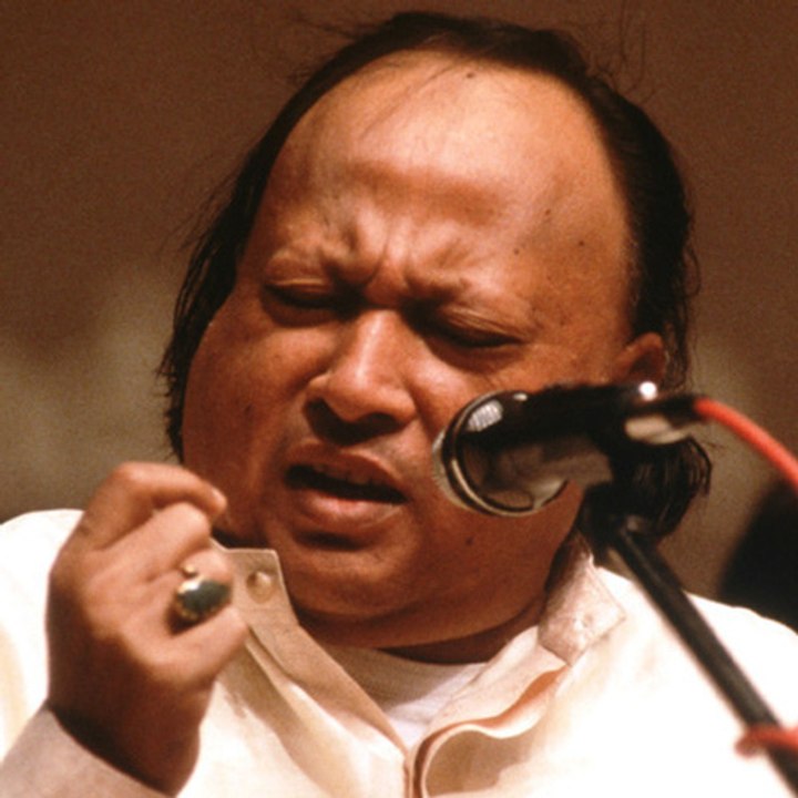 Best qawali by  Nusrat Fateh Ali Khan Othy Amlan Te Hone Ne Nabede