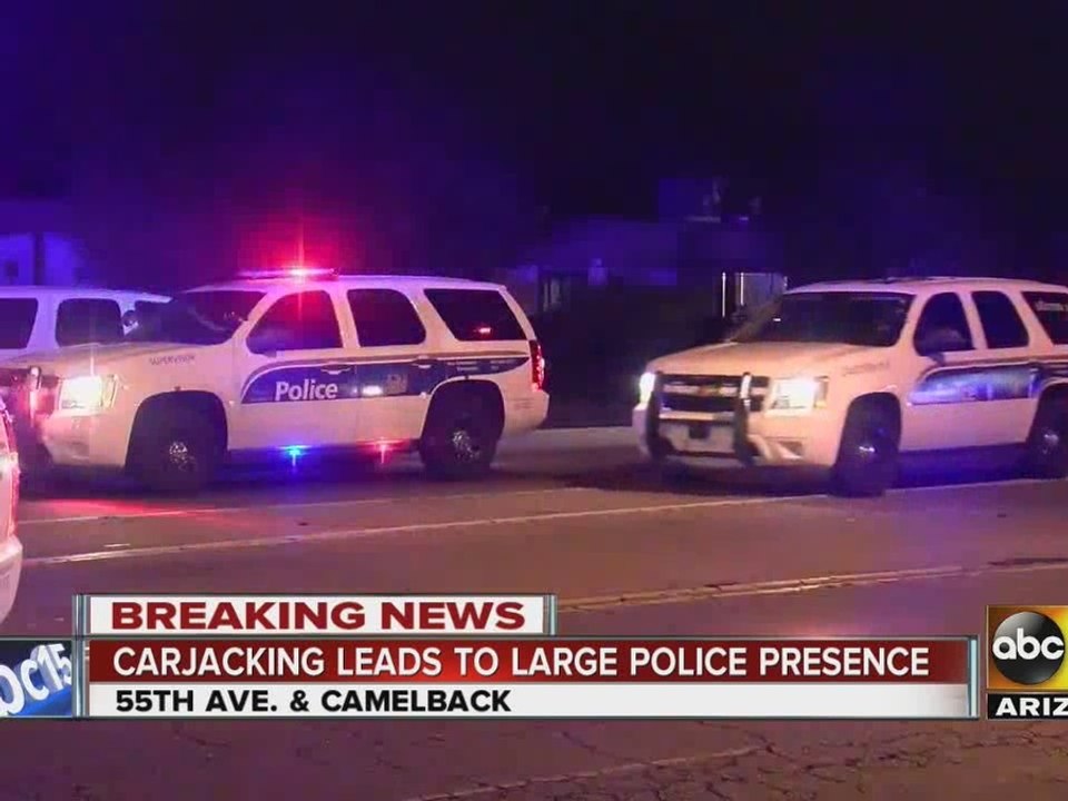 Phoenix police: Armed carjacking suspect enters West Valley home