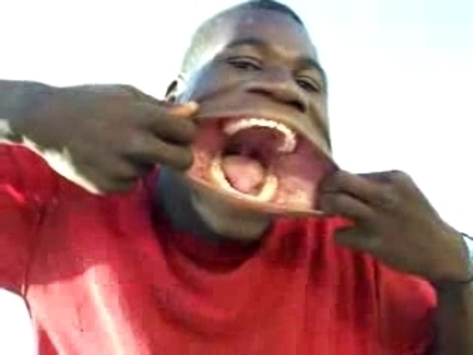 Il a une enorme bouche !