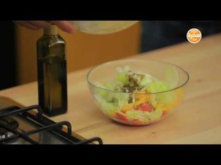 تحدي الطبخ مكتوفي الأيدي | القبطان والدكتور | الحلقة الرابعة عشر