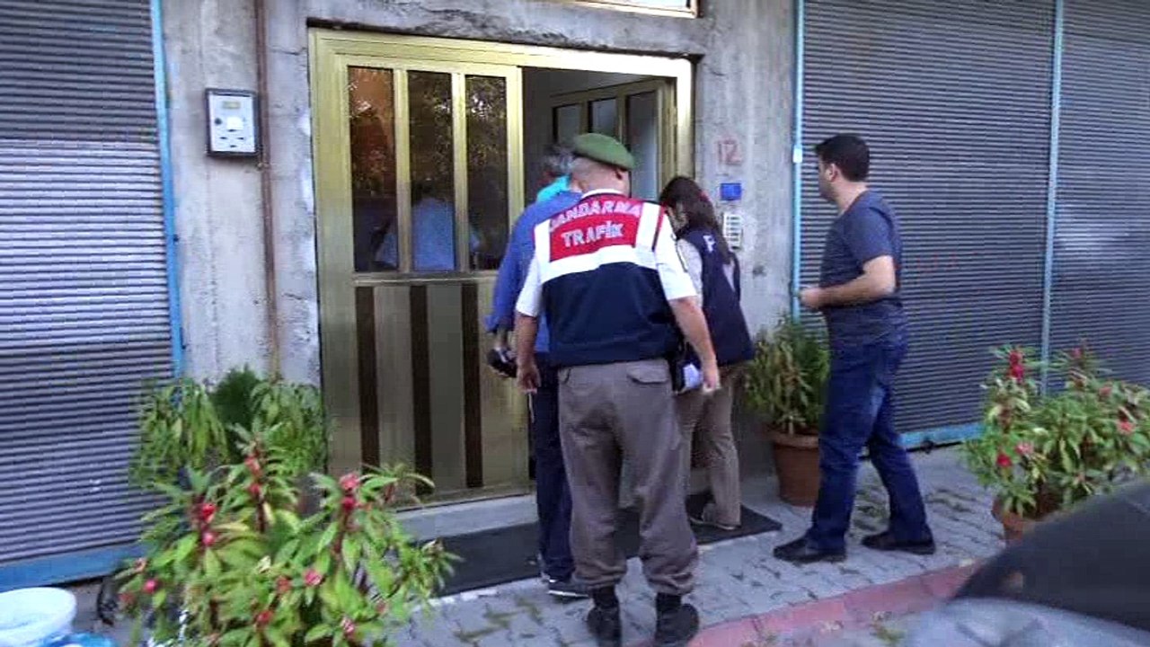 KDZ. EREĞLİ'DE OKUL SERVİSLERİNE FETÖ OPERASYONU