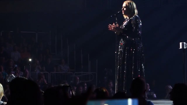 Adele - Skyfall - Talking Stick Arena, Phoenix 8-16-16
