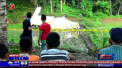 Lokasi Jatuhnya Pesawat Latih Jadi Tontonan Warga