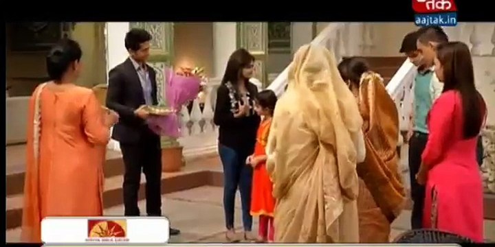 Nayi Entry Big Twist | Yeh Rishta Kya Kehlata Hai 22nd August 2016 News