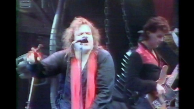 Meat Loaf - Paradise by the Dashboard Light (live)