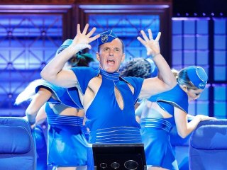 Clark Gregg VS Hayley Atwell