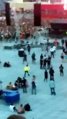 Yellow Guy Dancing to Korn at Chicago Open Air **Warning, Audio Is LOUD**
