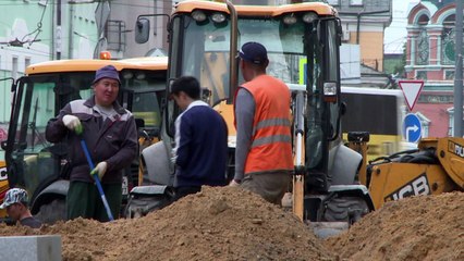 عملية تجديد شوارع موسكو المكلفة محط انتقاد واستياء