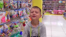 Хелло Китти Шопинг Покупаем игрушку Hello Kitty Видео для детей Shopping in Kids Store