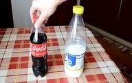 Que se passe t-il quand on met du lait dans du Coca-Cola  ( Experience )