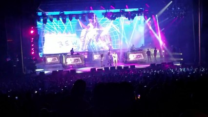 Snoop Dogg- Gin n Juice Live @ High road tour KC