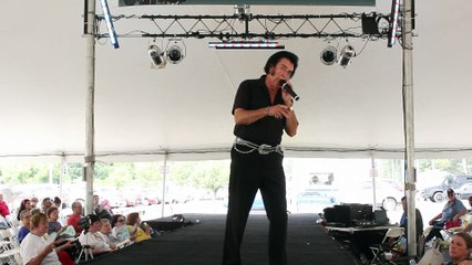 Lundie Wright sings 'Can't help falling In Love' Elvis Week 2016