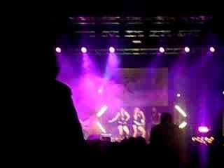 Clara morgane au podium radios 6 live de calais