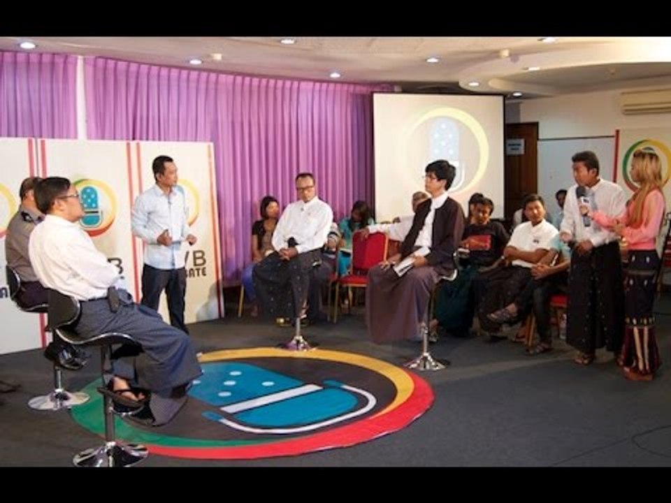 DVB Debate clip: "The police don't understand human rights" (English)