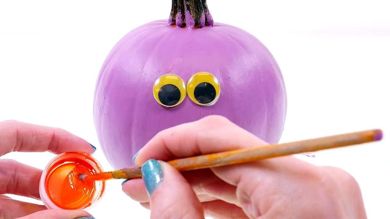 How To Make an Owl out of a Pumpkin _ Fun Fall DIY Crafts for Kids with DCTC-9a4ZWRnYH3g