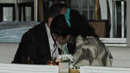 Shery Shahnavaz, Çıtır Sevgilisiyle Öpüşürken Görüntülendi