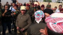 بارزاني والحكيم يتفقدان قوات البشمركة في جبل زردك شرق الموصل