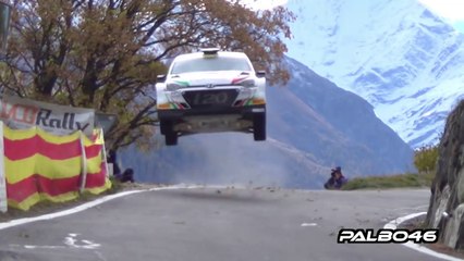 Quand les voitures de rallye s'envolent