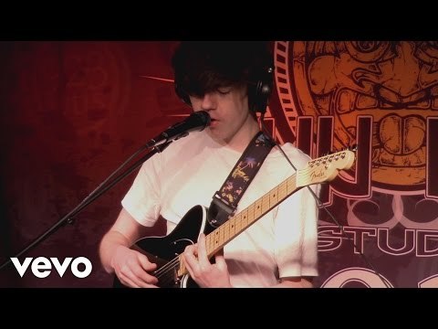 Declan McKenna - Basic (WTTS Sun King Studio 92 powered by Klipsch Audio)