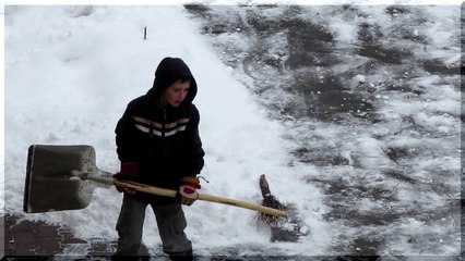 emHOMEavlija - snowin' 2010
