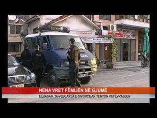 NËNA VRET FËMIJËN NË GJUMË