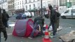 À Paris, les camps de migrants gonflent après le démantèlement de la 