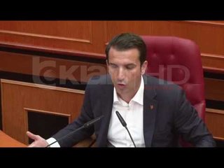 Veliaj: Tregtarët ambulantë do të shesin vetëm libra, lule dhe fruta-perime