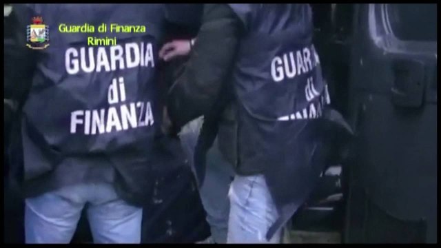 KAPET NJE TJETER GOMONE ME DROGE NE OTRANTO ME 734 KG HASHASH,NE PRANGA 3 TRAFIKANTE LAJM