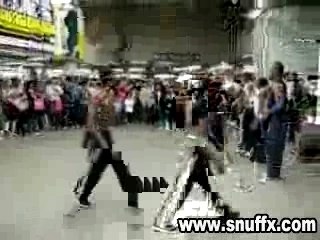 Snuffx breack dance ravageur