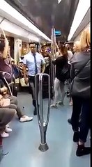 شوفوا الغيرة و الحب تاع الصح...تعلموا منهم ههههه