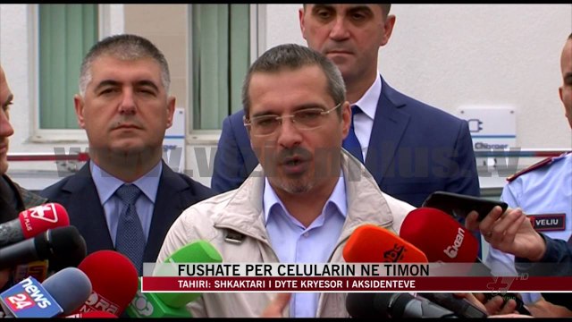 Fushatë për përdorimin e celularit në timon - News, Lajme - Vizion Plus