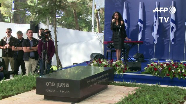 Lápide de Shimon Peres é inaugurada em Jerusalém